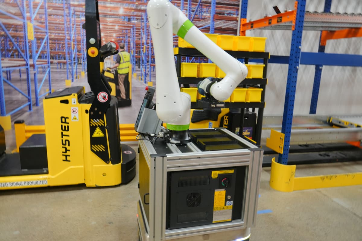 Mobile Robot Solution